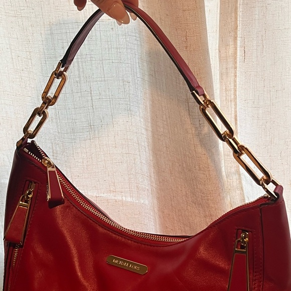Michael Kors Red Leather Shoulder Bag with Gold Hardware - Picture 3 of 10